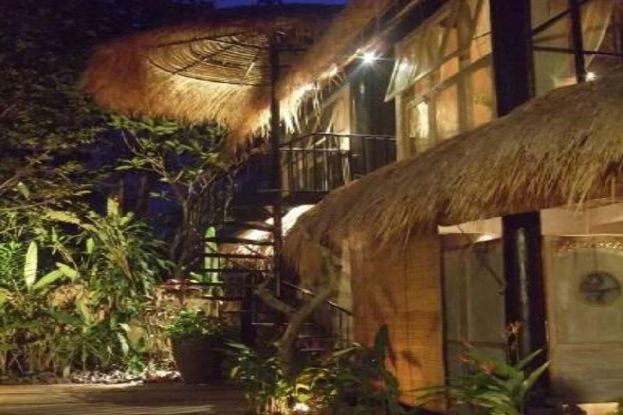 Puri Lotus Otel Ubud Dış mekan fotoğraf
