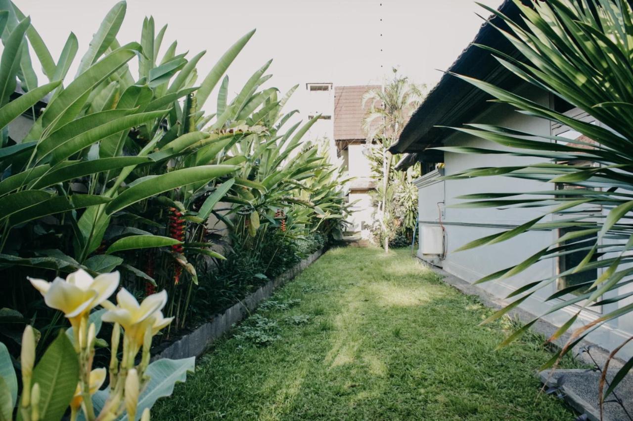 Puri Lotus Otel Ubud Dış mekan fotoğraf