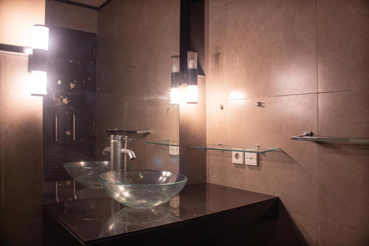 Puri Lotus Otel Ubud Dış mekan fotoğraf