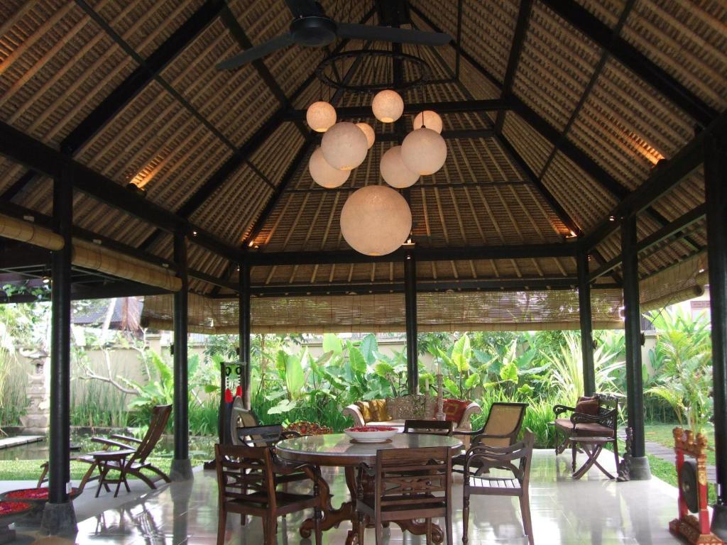 Puri Lotus Otel Ubud Dış mekan fotoğraf
