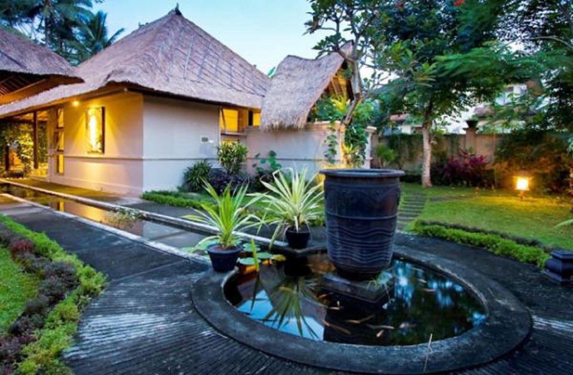 Puri Lotus Otel Ubud Dış mekan fotoğraf