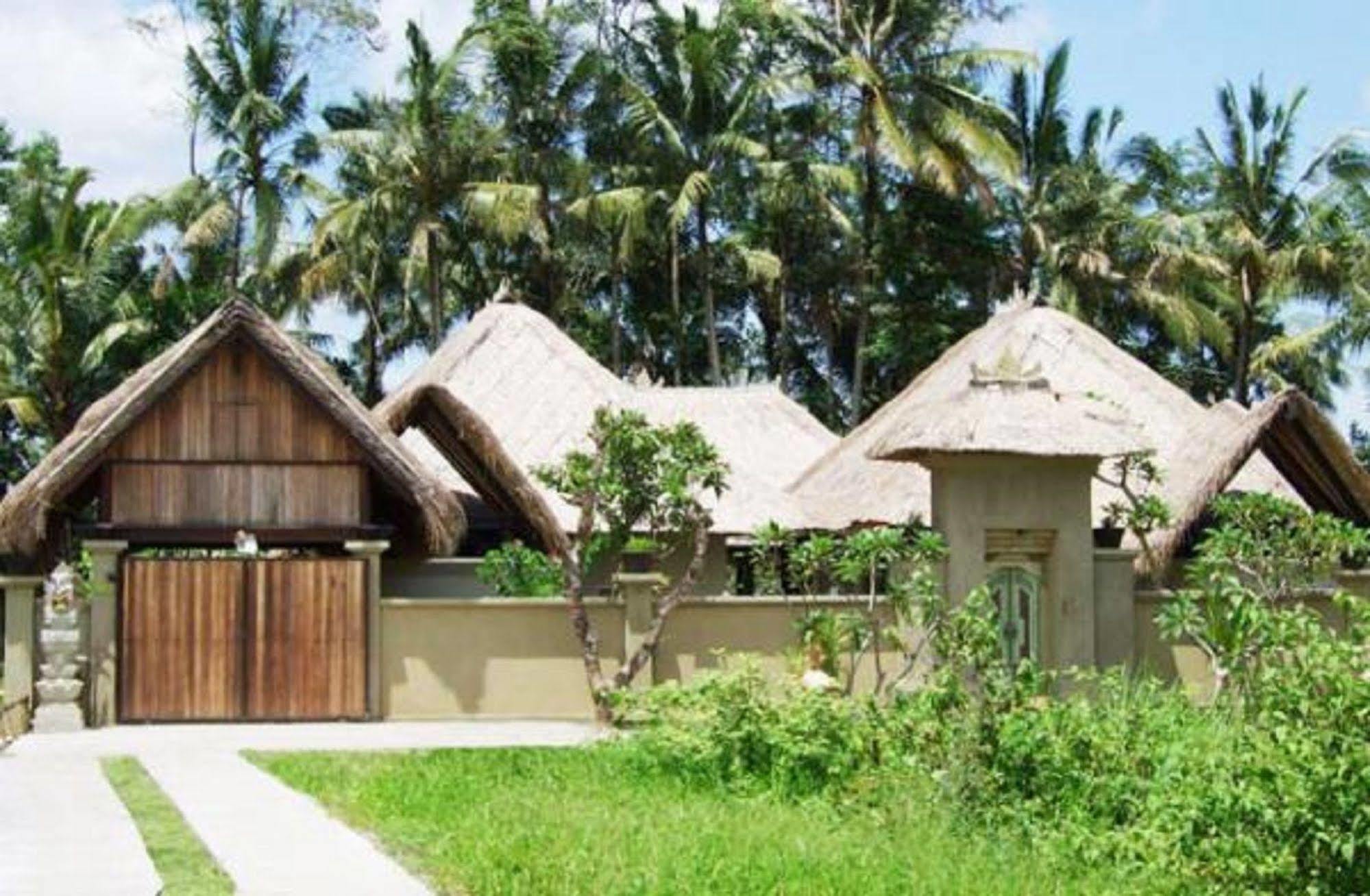 Puri Lotus Otel Ubud Dış mekan fotoğraf