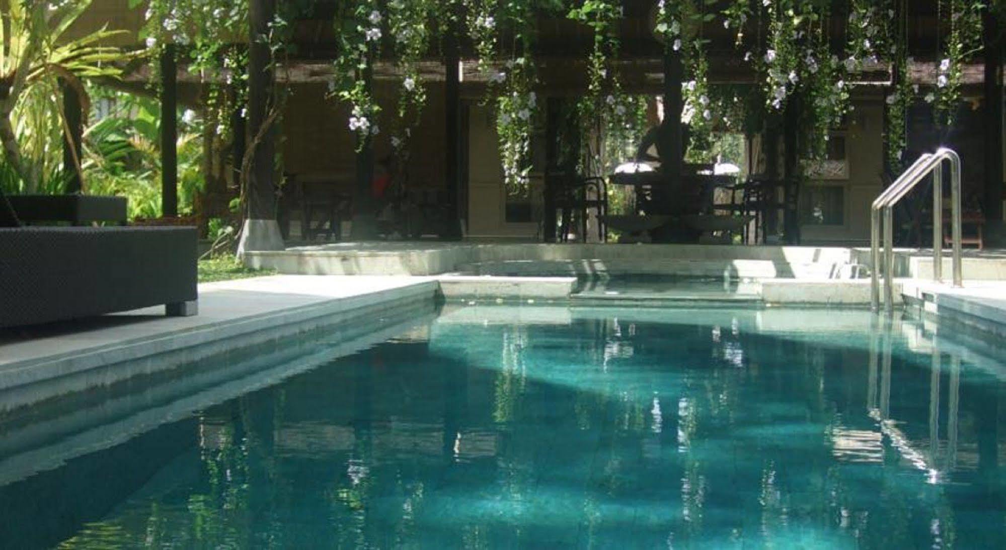 Puri Lotus Otel Ubud Dış mekan fotoğraf